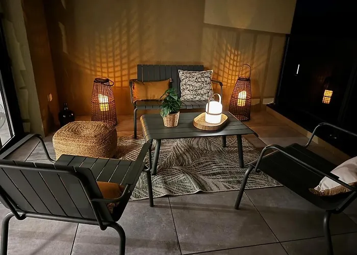 Bel T3 Vue 5 Min Des Plages A Pied