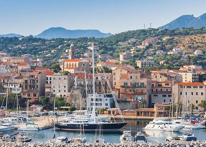 Appartement Bel T3 Vue 5 Min Des Plages A Pied *